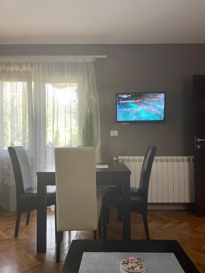 Silver Snowflake - Sa Dvoristem Apartment Zlatibor